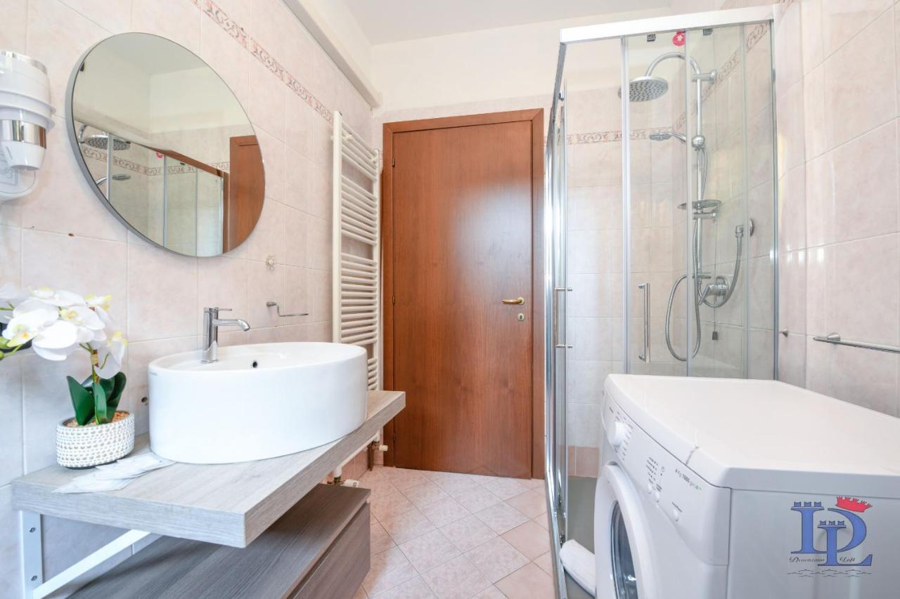 Desenzanoloft Official Partner Marriott Homes & Villas - Luxury Suite With Jacuzzi And Garden Desenzano del Garda Exterior foto